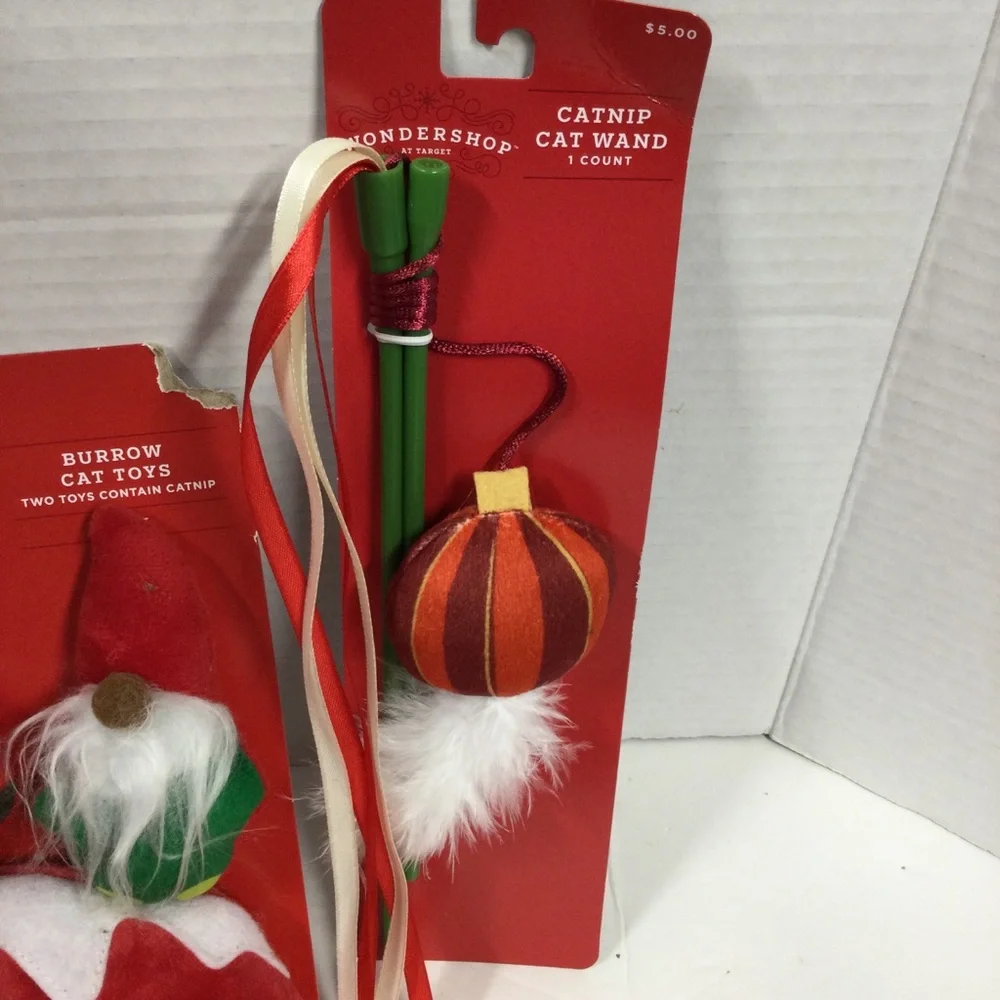 Wondershop Red Santa Hat Crinkle Toy and Cat 3 Toys Set